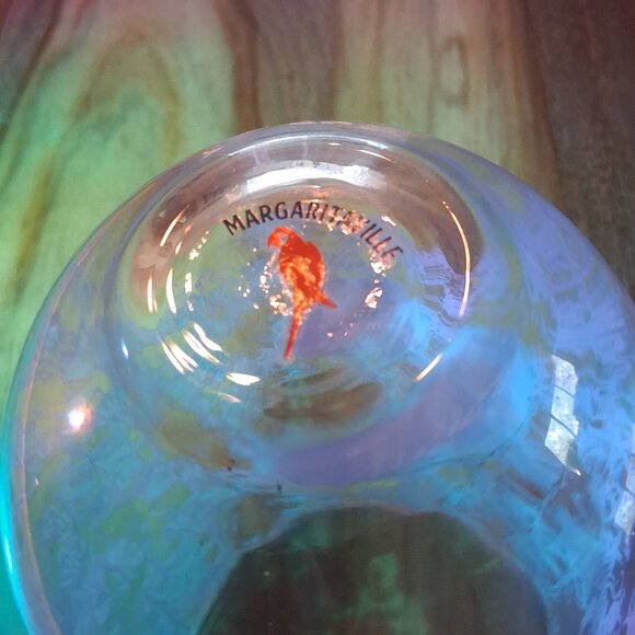 Margaritaville Stemless Wine Glass "Livin' For The Weekend" Sea Design 20oz - Picture 4 of 4